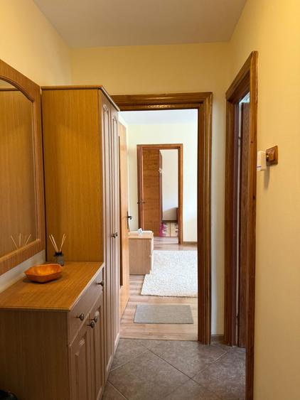 Centru -Colonadelor - 2 camere -centrala gaze - termen lung - 400 Euro - 9