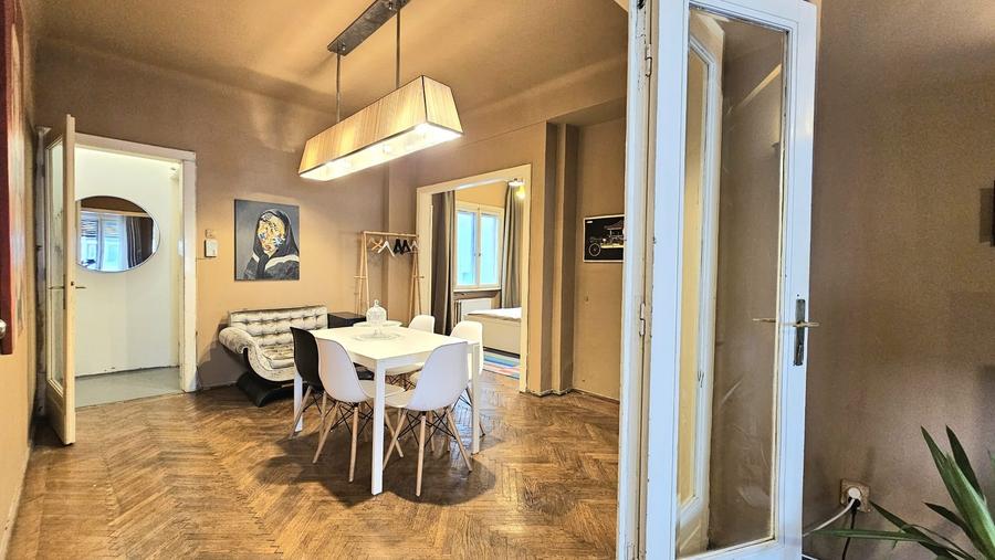 Apartament interbelic, la 20 m de Universitate-Comision 0% - 13