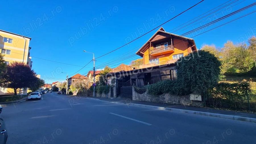 Casa + spa?iu comercial de vanzare in Curtea de Arge?. - 3