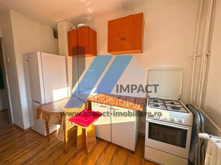 Garsoniera mobilata complet si utilata, curata, moderna 200 euro. - 6