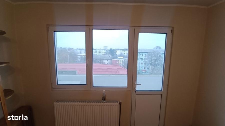 Apartament 3 Camere Decomandat - Zona Alecu Russo - 3
