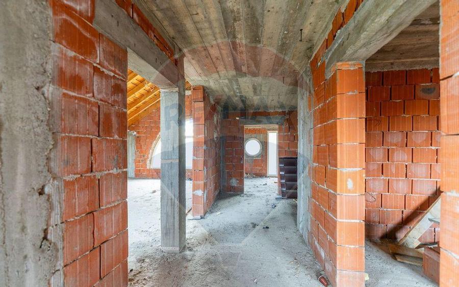 Vila 4 camere si teren 4421mp de vanzare - 16