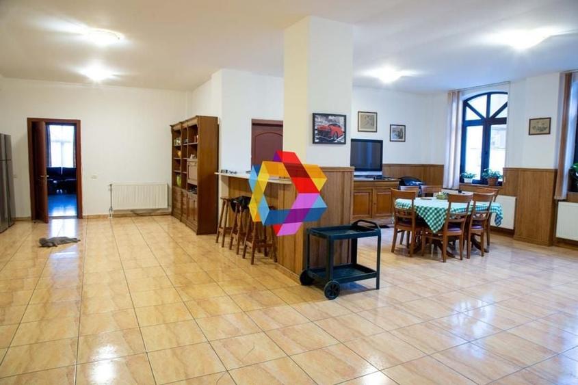 Conac cu piscina - 1810 mp - 6