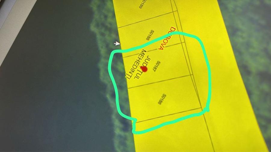 Vand teren Dubova 500 mp - 3