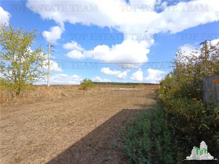 Teren intravilan, stradal in Petrachioaia IF, cu o SU de 1235 mp si deschidere - 2