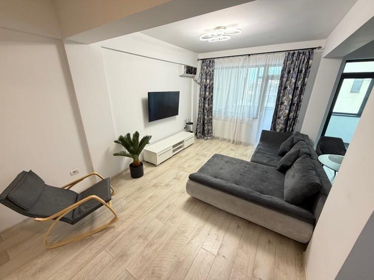 Apartament de vânzare - Zona Campus - 2