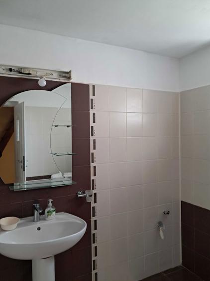 Vand casa individuala cu curte zona centrala Suceava - 3