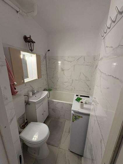 Propietar vand apartament 3 camere Drumul Taberei/ Romancierilor - 1