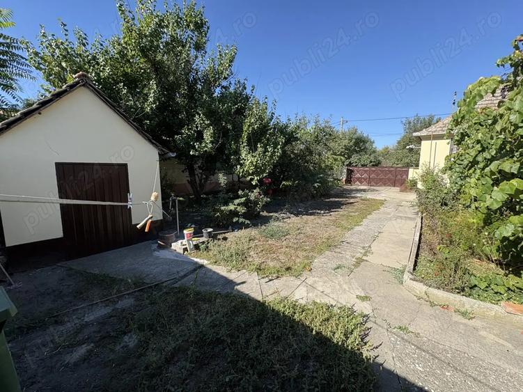 Casa cu teren generos Dude?tii Vechi, 1450 mp, locuibila imediat - 3