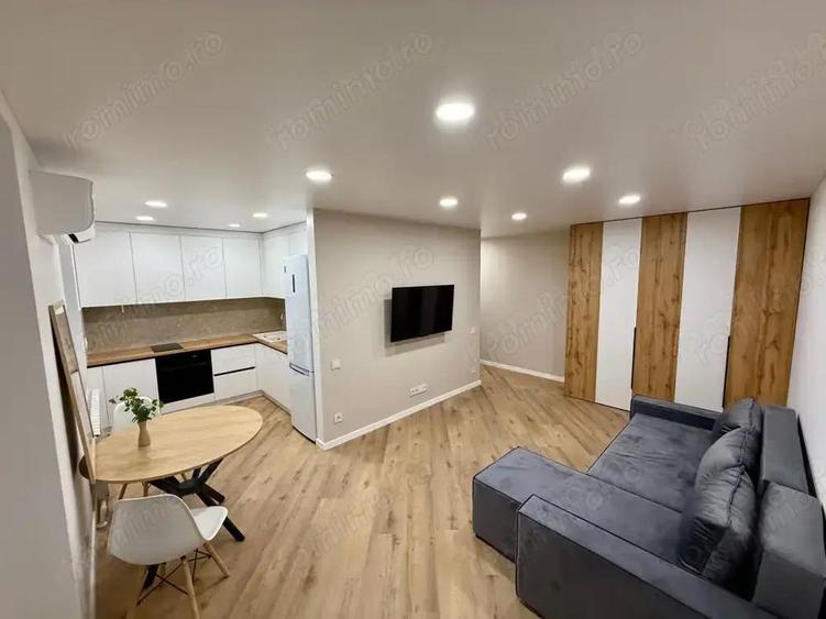 Garsoniera zona Piata Romana - 6