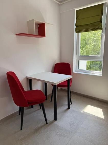 Garsonieră de închiriat Apărătorii Patriei Centrală proprie - 5