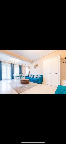 Aparatemt cu 3 camere cu vedere la mare - 1