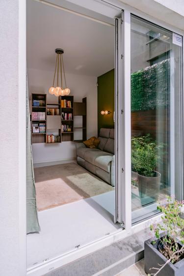 CASA DEOSEBITA IN ZONA REZIDENTIALA - PLANTELOR - MANTULEASA - ARMENEASCA - 4