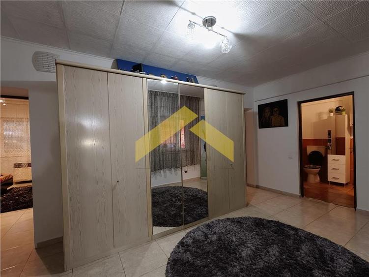 Casa la sol de vanzare in orasul Csanádpalota, Ungaria - 11