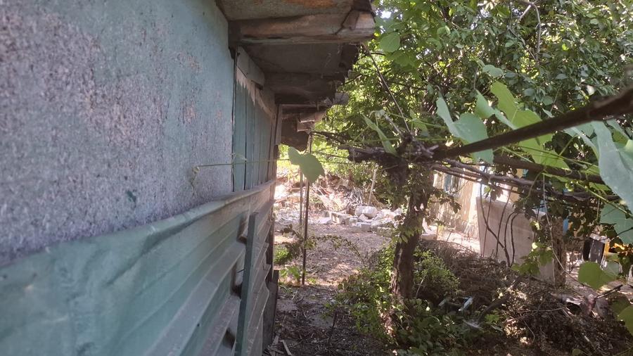 Teren zona Km 4/5 -  suprafata 300 mp (deschidere 15.3 ml ) - 1