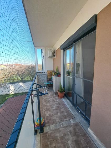 Bloc nou,  apartament cu parcare - 9