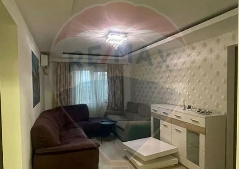 Apartament cu 4 camere de inchiriat in zona Sarari - 7