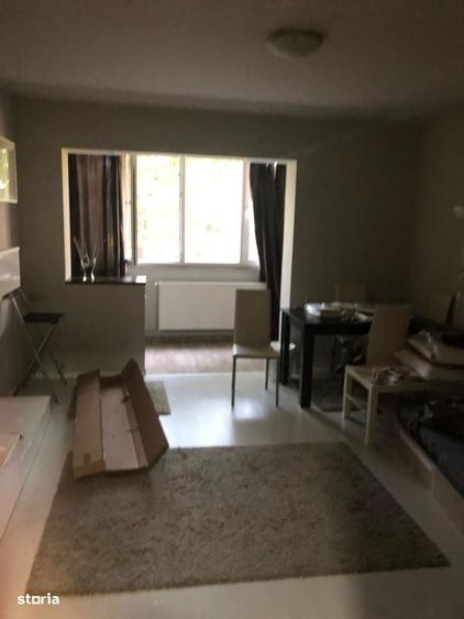 costin georgian 3 minute metrou - 8