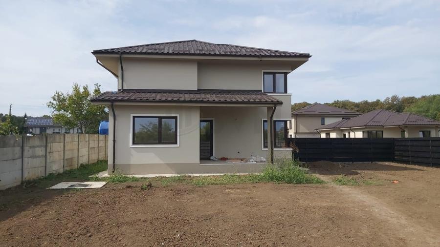 REV2003099 Vila de vanzare in Corbeanca zona centrala - 4