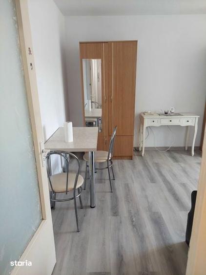 Inchiriez apartament cu o camera - 2