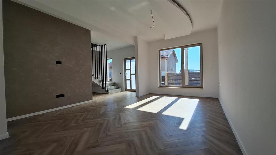 Casa Valea Adanca,4 camere, 2 bai,Incalz Pard,Placa,0% comision - 6