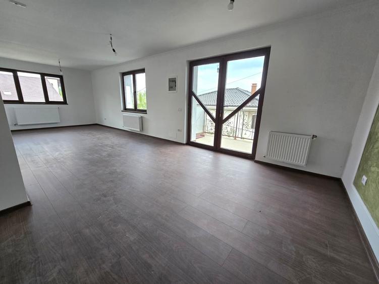 Casa de vanzare D+P+1+M, 6 camere, 3 băi, 225 mp utili, teren 470 mp, Bucium - 8