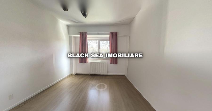 De vanzare apartament 3 camere in zona Casa de cultura. - Ocazie Unica - 7