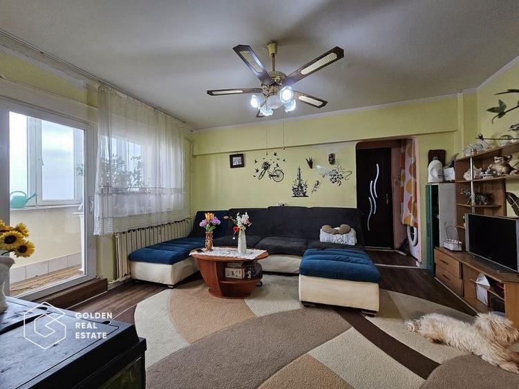 Apartament cu 5 camere ,Micalaca, zona 300 - 1