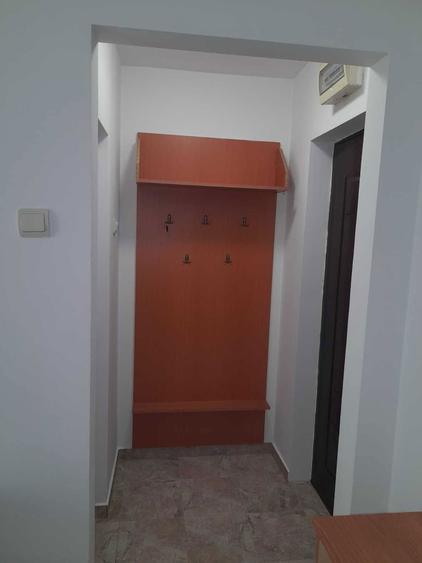 Inchiriez garsoniera in Drumul Taberei - Piata Moghioros - 2