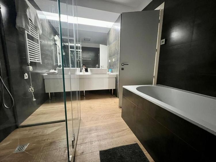 Apartament premium 5 camere - 15