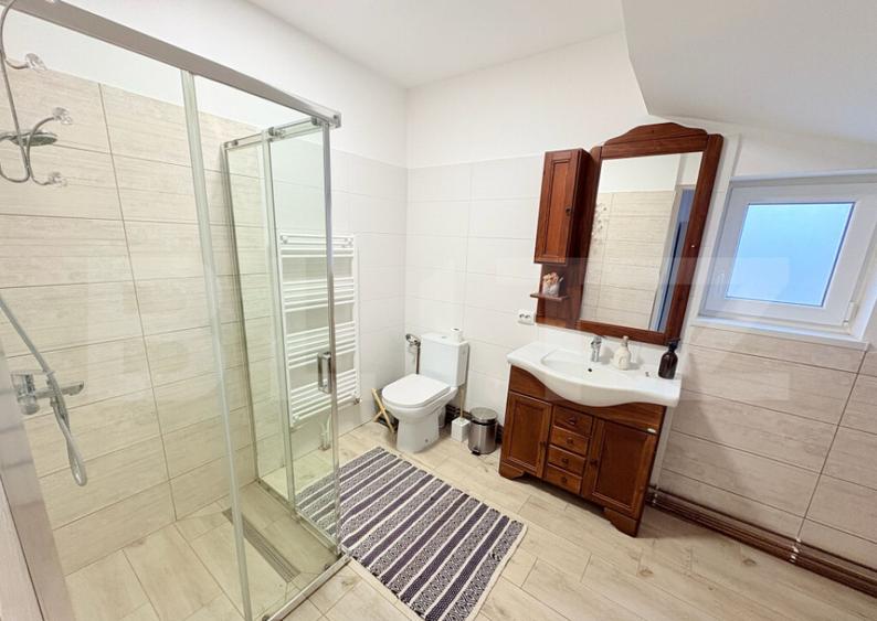 Casa de vanzare 239 mp, teren 5,6 ari, jude?ul Satu Mare - 16