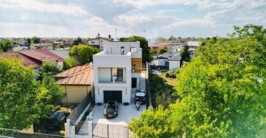 Casă cu 4 camere în Chiajna
