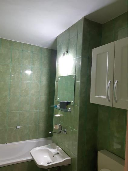 Inchiriez apartament doua camere - 2