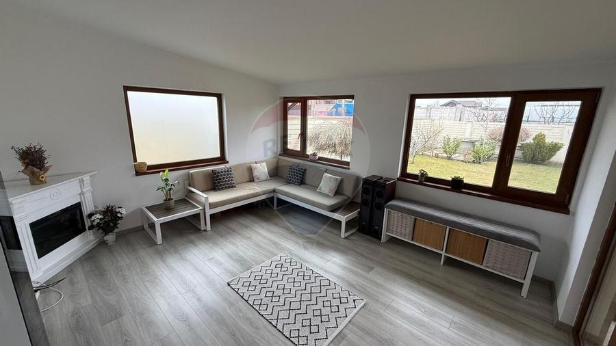 Casă / Vilă cu 3 camere de vânzare Munteni Tecuci - 8