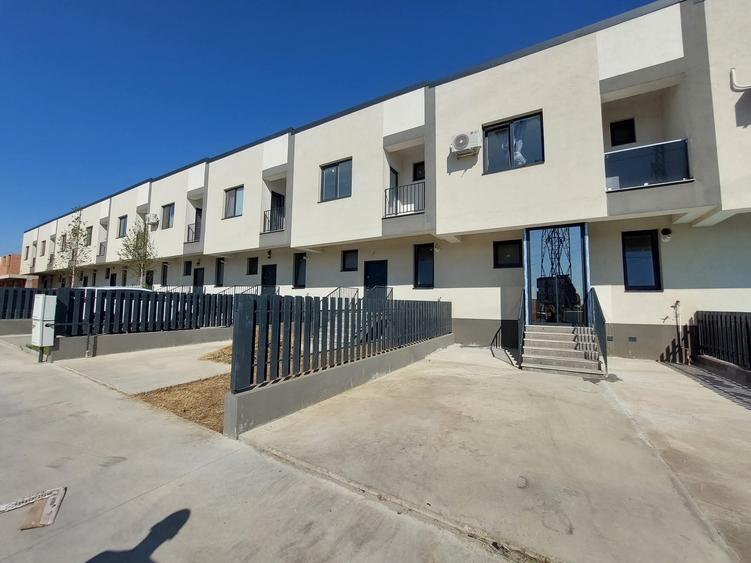 Vile Înșiruite 4 Camere P+1 -Dobroești Fundeni - 2