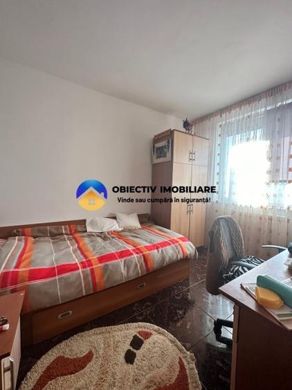 Apartament 3 camere cu mansarda renovata cu utilitati - 16