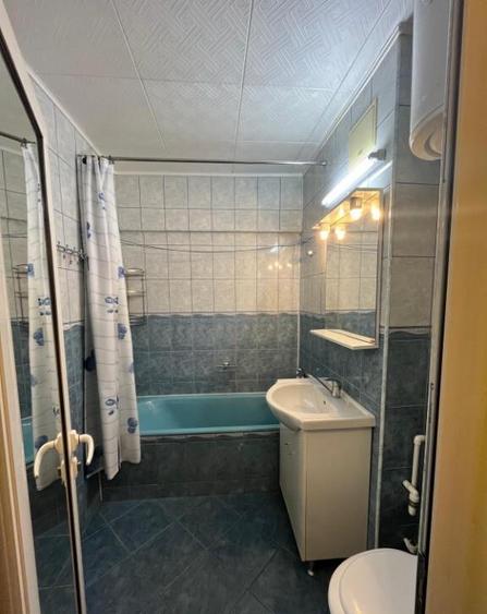 Apartament cu 2 camere in Micro 20 - 7