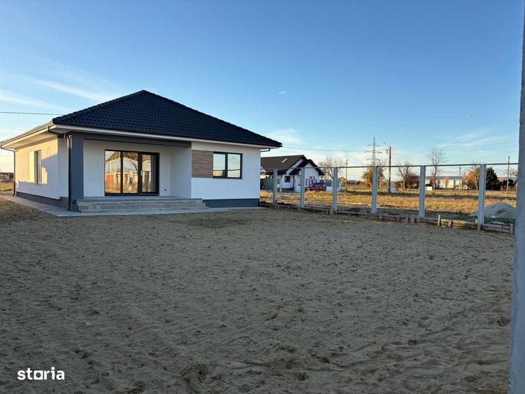 Casa noua in Santandrei Sistem Fotovoltaic, 3 Dormitoare - 1