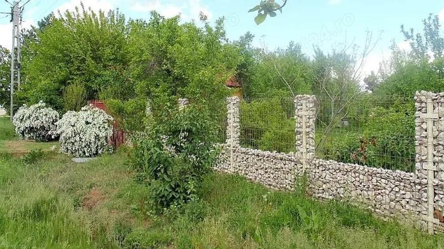 Vand casa cu teren. - 4