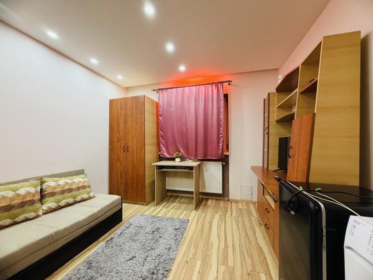 Garsoniera mobilata utilata, etaj4/5, zona Dambovita - 1