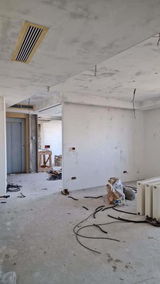 Cladire Birouri Mosilor, Pache Protopopescu, Universitate - 1