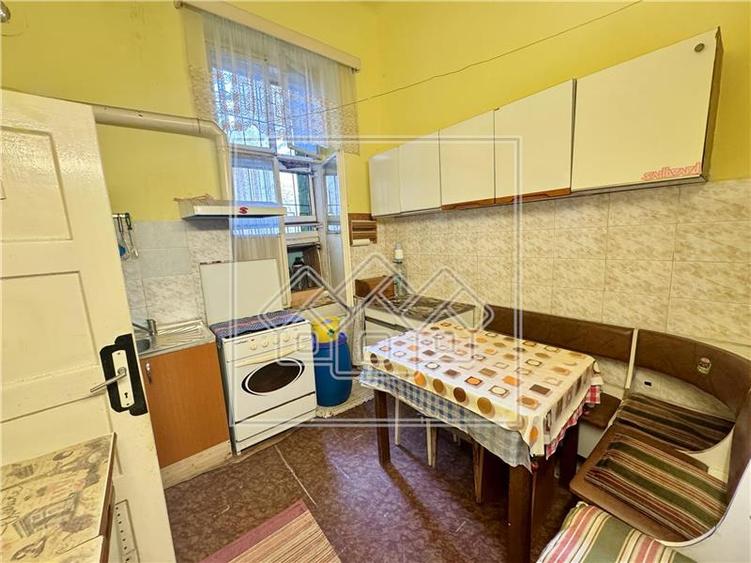 Apartament 2 camere de vanzare in Sibiu - zona centrala - 11