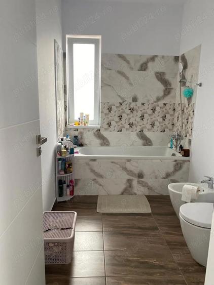 Proprietar vand casa spatioasa cu perete despartitor de 50 cm - 8