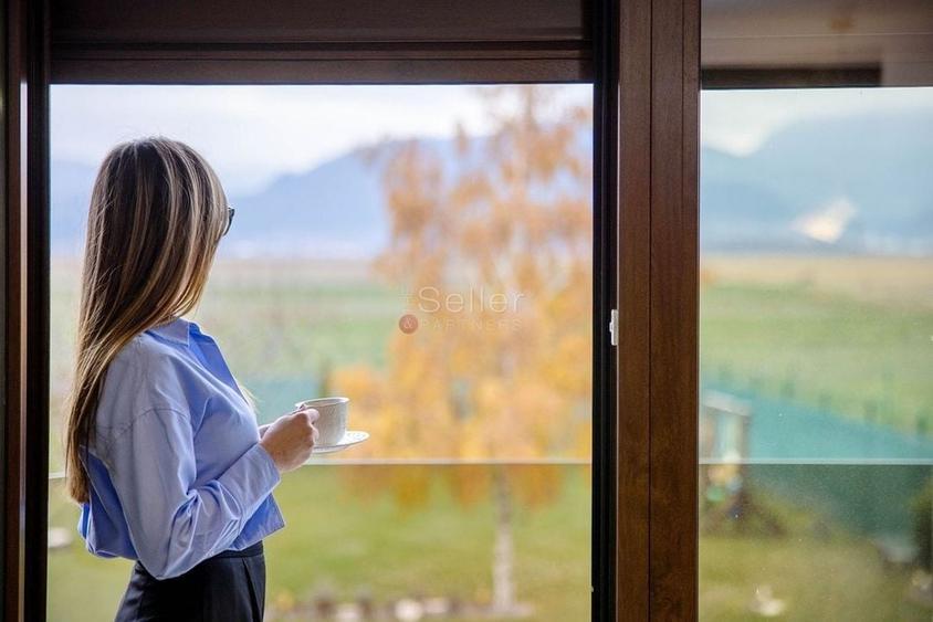 Structura Generoasa Zona Linistita - 4