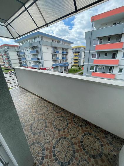 Inchiriez apartament 2 camere decomandat - 3