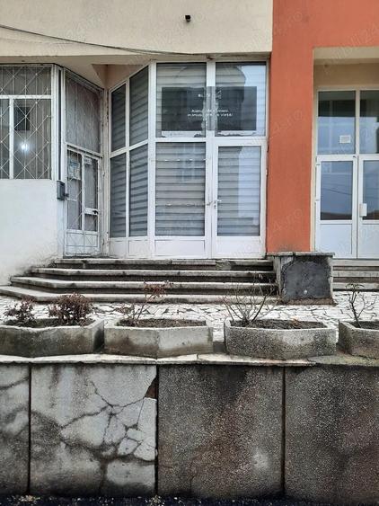 inchirez spa?iu comercial - 1