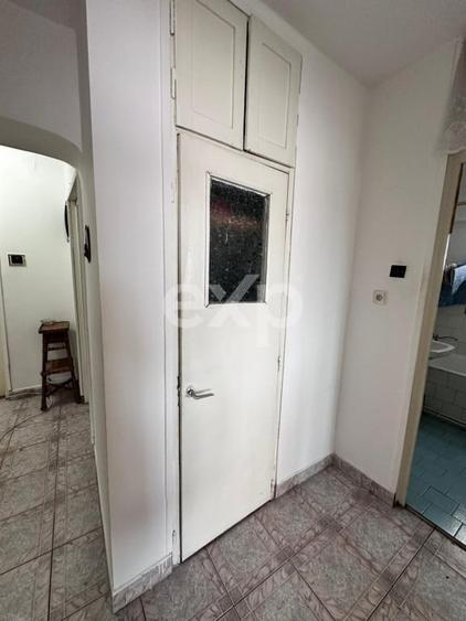 Apartament cu 4 camere decomandat, mobilat în Ultracentral