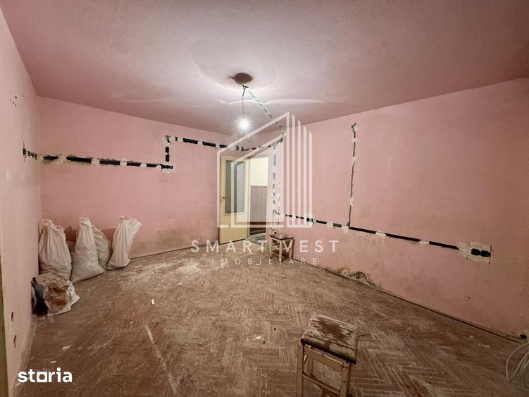 Apartament cu 2 camere semidecomandat în Solidarității