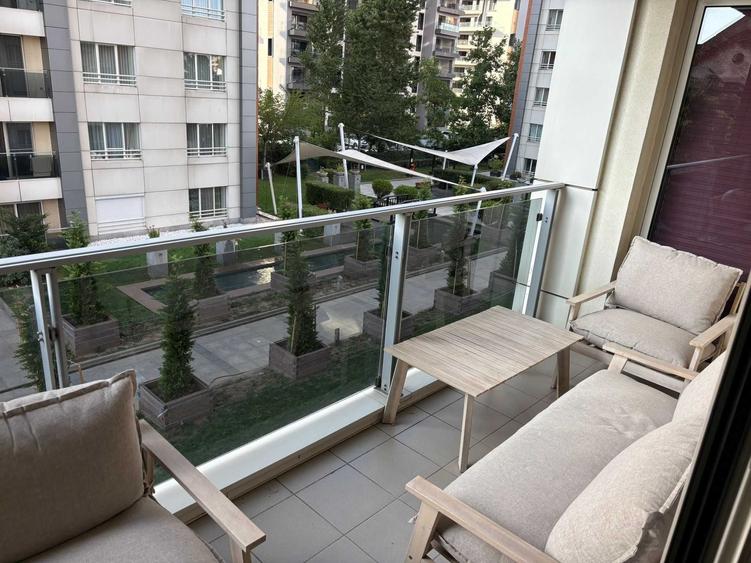 Apartament cu 3 camere decomandat în Dristor