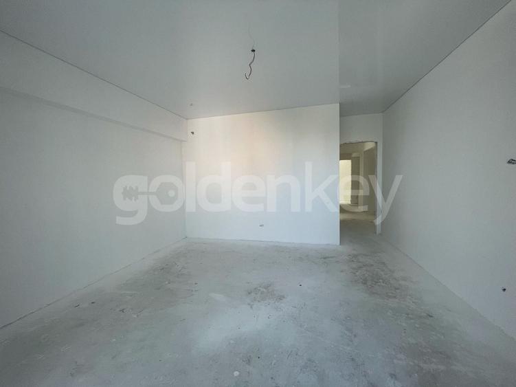 Apartament cu 3 camere semidecomandat în Ultracentral — fotografia 3